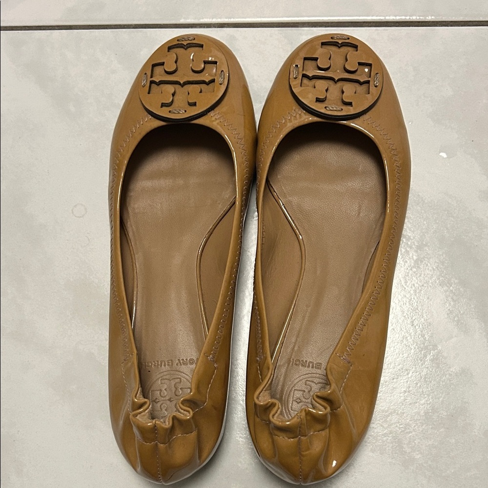 Tory Burch Reva flat